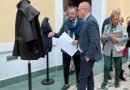 Reggio Calabria: a Palazzo Alvaro una mostra di abiti ispirati a Gianni Versace: Reggio Calabria celebra l’arte immortale dell’illustre stilista