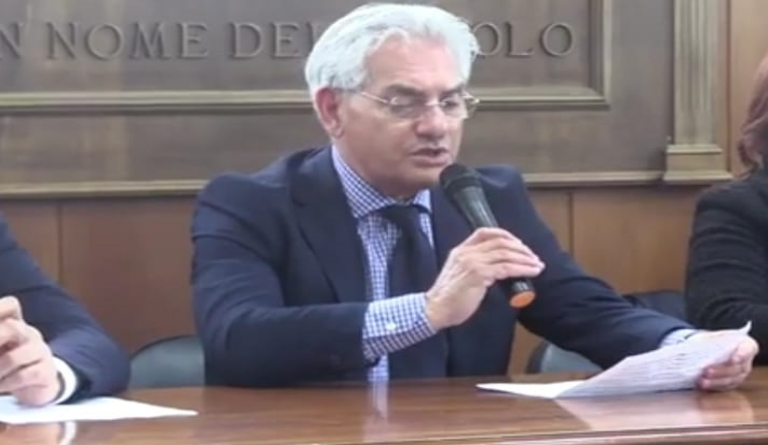 Cordoglio per i Tre Carabinieri Caduti: L’Unione Insigniti dell’Ordine al Merito della Repubblica Italiana di Crotone vicina all’ Arma