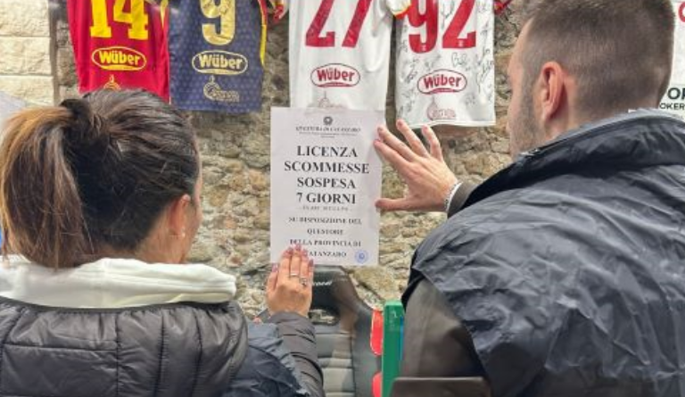 Catanzaro: Sospesa Licenza di una Sala Scommesse e Sanzionato Circolo Privato