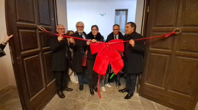 RaccontArti, inaugurata la IV edizione: nuova sede e un percorso diffuso per il Natale della città RaccontArti, inaugurata la IV edizione: nuova sede e un percorso diffuso per il Natale della città