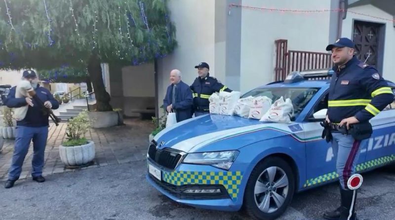 La Polizia di Stato accende la solidarietà con “Natale Solidale 2025”