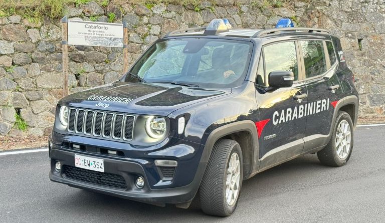 Tentano il furto in una villetta a Cataforio (RC): arrestati due uomini dai Carabinieri
