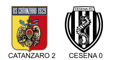 Il Catanzaro non si ferma più: Cesena battuto 2-0 e agganciato al quarto posto