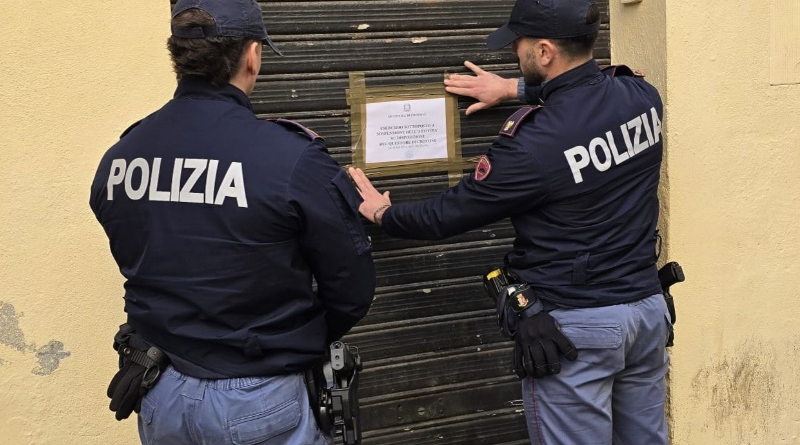 Movida selvaggia a Crotone, il Questore chiude due wine bar nel centro storico