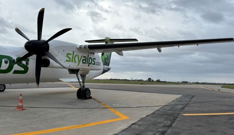 Aeroporto di Crotone, stop alla continuità territoriale. Baldino (M5S): “Il Governo nega 15 milioni e condanna un territorio all’isolamento”