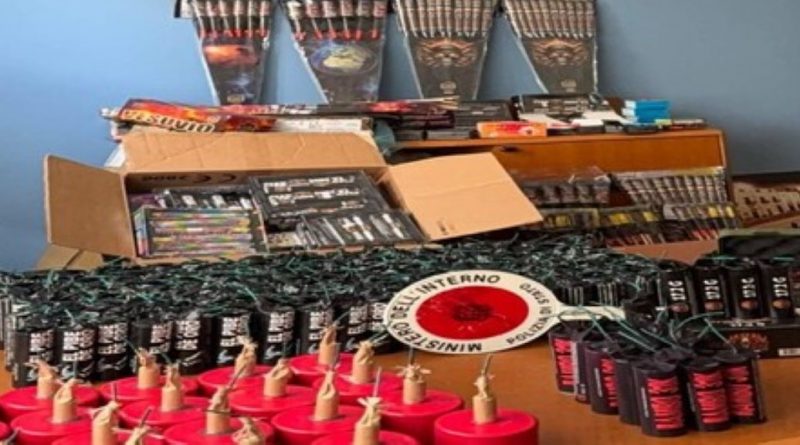 Polizia Siderno: arrestato un soggetto per detenzione abusiva di materiale pirotecnico illegale