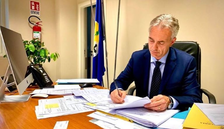 Nel 2025 erogati quasi 400 milioni di euro agli agricoltori calabresi, Gallo: “L’agricoltura pilastro strategico della nostra economia”