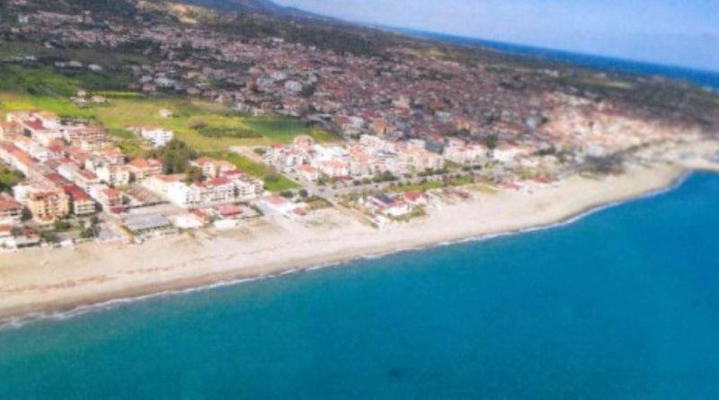 I CARABINIERI TUTELANO IL PATRIMONIO CULTURALE SEQUESTRATO UN IMMOBILE A CIRO’ MARINA (KR) EDIFICATO SENZA AUTORIZZAZIONE PAESAGGISTICA