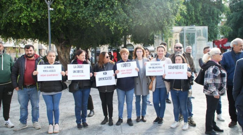 Emergenza abitativa ad Arghillà Reggio Calabria, D’Aguì e Marino: “Sotto Natale si chiedono regali, ad Arghillà si chiede una casa. Ma il silenzio continua.”