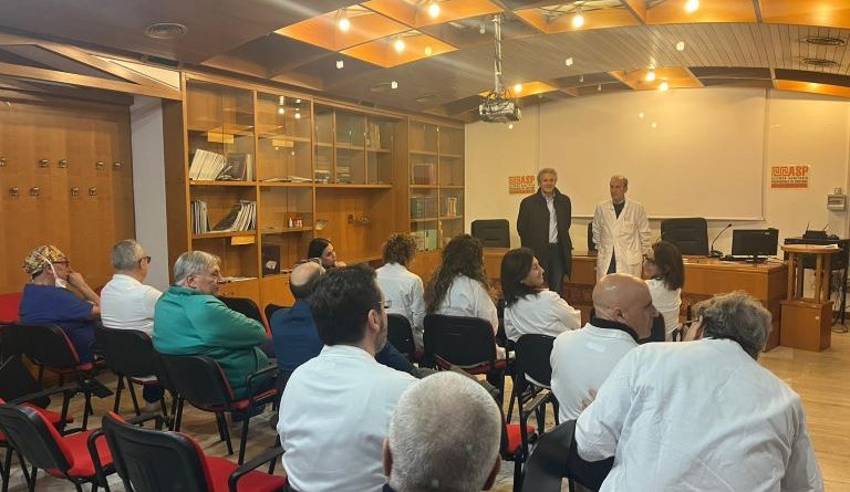 ASP Crotone, si insedia il nuovo DG Graziano: “Stabilità, qualità e fiducia per la sanità del territorio”