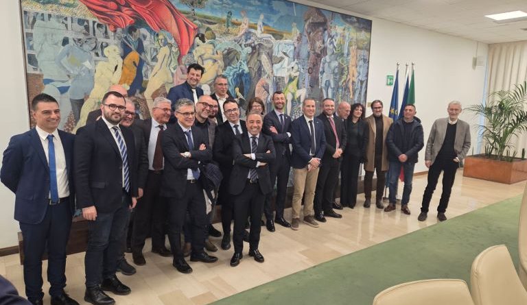 SS106, vertice in Regione sulle criticità del tratto Crotone-Simeri: istituito un tavolo di monitoraggio permanente