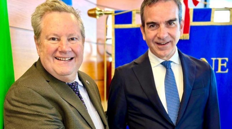 Occhiuto incontra l’incaricato Usa a Cuba: «Medici cubani indispensabili», Usa aiuteranno nel reclutamento per la Calabria