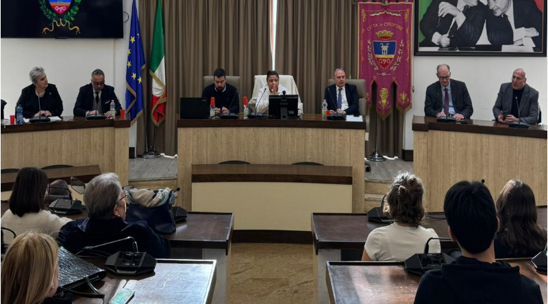 Crotone Commemora il Giorno del Ricordo: Un Impegno verso la Memoria Storica