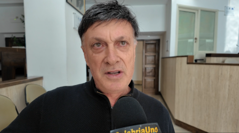 Crotone Educativa Territoriale, Futuro Incerto: Fondi Riprogammati ma Servizio a Rischio Stop dal 21 Marzo