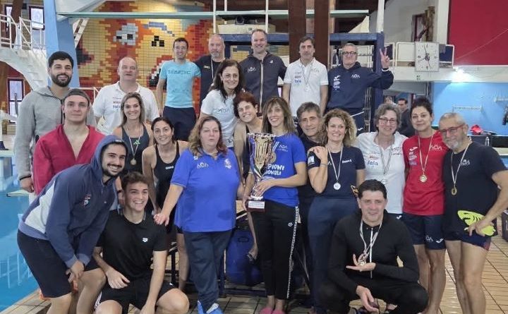 AQA Cosenza trionfa: il nuoto master cosentino guida la scena regionale