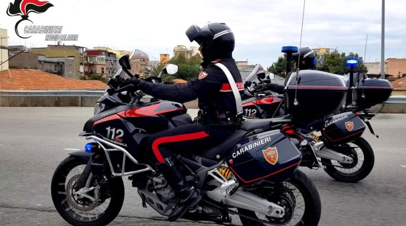 Melito di Porto Salvo (RC). controlli dei Carabinieri in cantiere e in un negozio alimentare: denunciato il titolare, sanzioni per oltre 6.000 euro