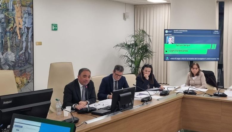 IV Commissione, lavoro intenso su trasporti, sicurezza e territorio: cinque provvedimenti all’esame
