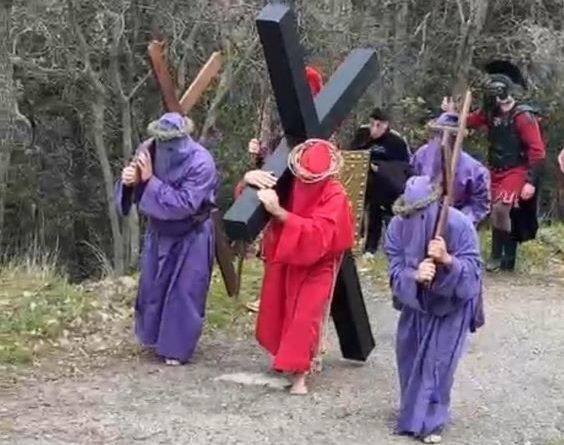 Petilia Policastro: Calvario del Secondo Venerdì di Marzo, un Fiume di Fede con Oltre Cinquemila Presenze