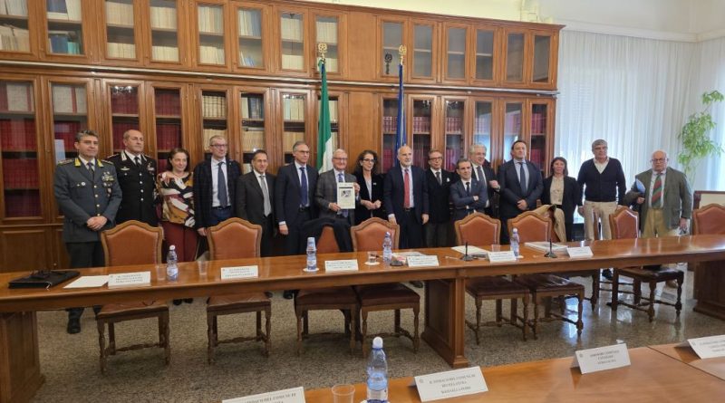 Assalti ai bancomat, la Prefettura di Catanzaro e le banche firmano un nuovo patto per la sicurezza