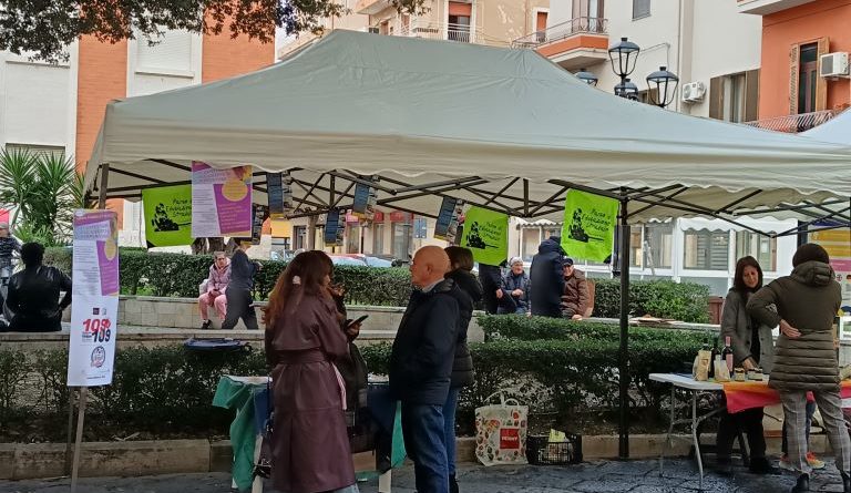 VIDEO – Crotone celebra i 30 anni della legge 109/96: “109 piazze” per il riutilizzo sociale dei beni confiscati VIDEO – Crotone celebra i 30 anni della legge 109/96: “109 piazze” per il riutilizzo sociale dei beni confiscati