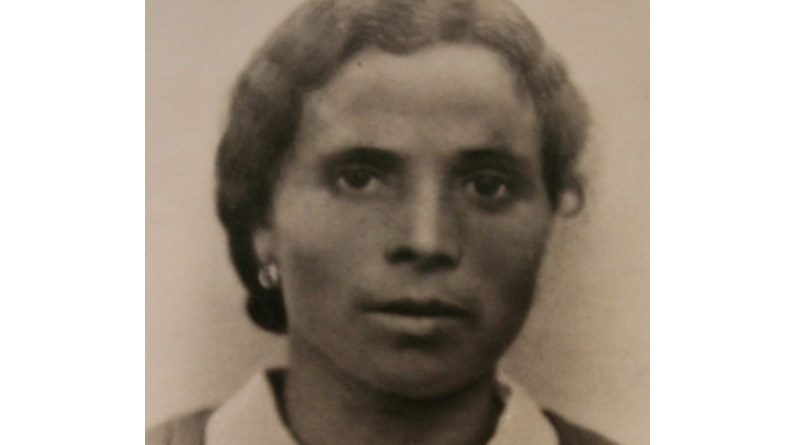 Teresa Gullace: La Martire Calabrese che Ispirò “Roma Città Aperta” e il Simbolo della Mimosa Teresa Gullace: La Martire Calabrese che Ispirò “Roma Città Aperta” e il Simbolo della Mimosa