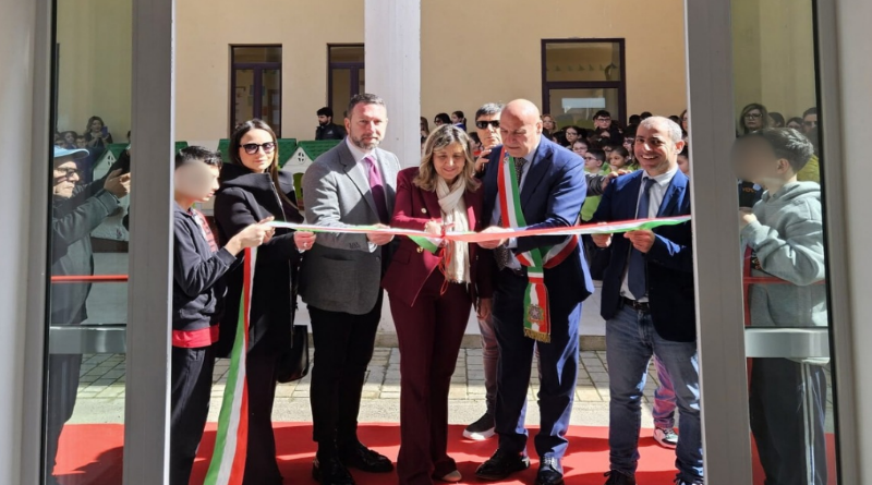 Crotone Quartiere Papanice: Inaugurata la Nuova Mensa Scolastica – un Investimento da 300.000 Euro per il Futuro degli Studenti