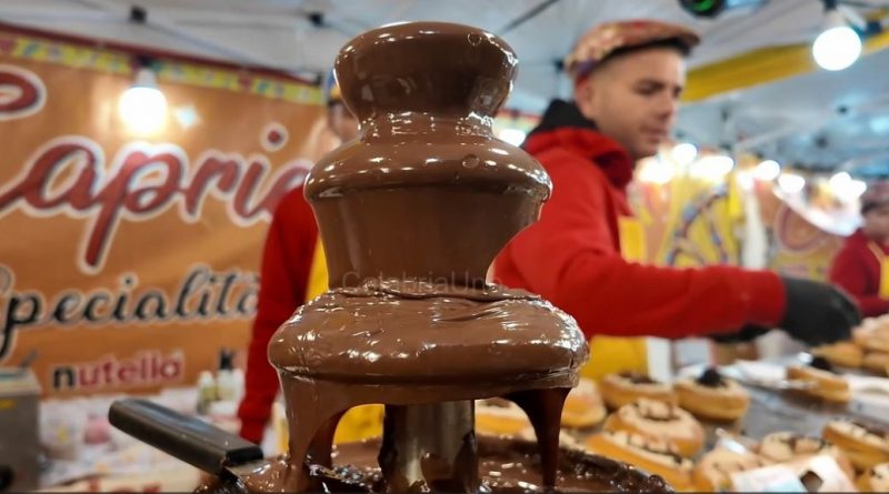 VIDEO – Crotone, un weekend di dolcezza: debutta la Festa del Cioccolato