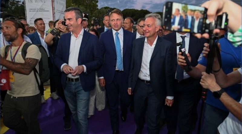 Calabria Straordinaria e Arsac: emozione, identità e innovazione. La Calabria si prepara a stupire il Vinitaly 2026