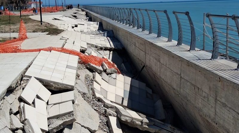 Lungomare di Caulonia, fondi PNRR a rischio dopo il ciclone. Il Comune accusa: “Tre mesi di silenzio inaccettabile”