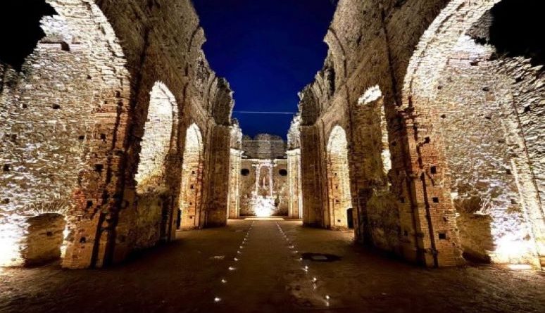 L’Abbazia di S. Maria di Corazzo: lo splendore del tempo. Cerimonia di presentazione dei lavori si terrà il 19 aprile
