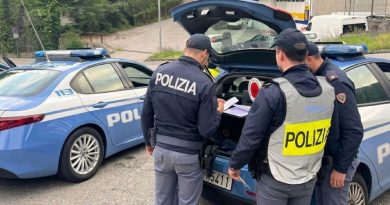 Crotone: Maxi-operazione della Polizia di Stato, controlli a tappeto a Cirò e nel Capoluogo. Un arresto.