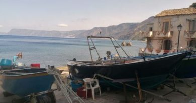 Tragedia nel porto di Scilla: 50enne precipita in mare e muore nella notte