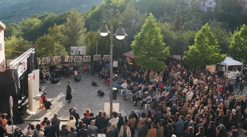 Verbicaro, scommessa vinta: “Radici in Cammino” chiude con oltre 3.500 presenze