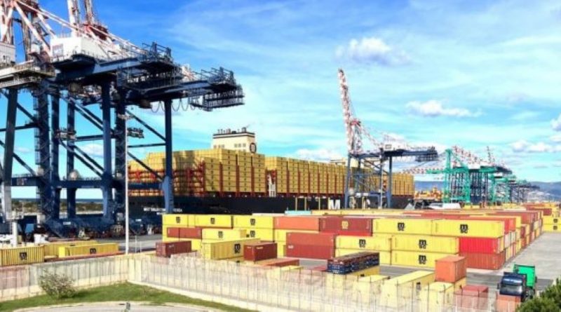 Gioia Tauro, l’allarme delle associazioni: “nuovo carico militare per Israele in transito dal porto”