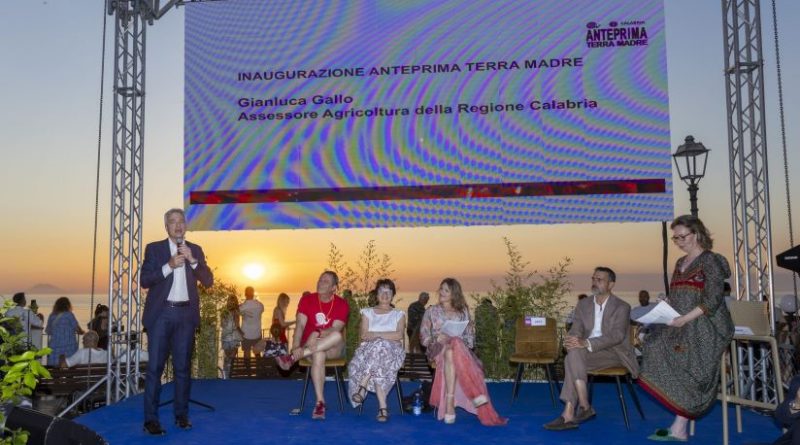 La Calabria del riscatto e della biodiversità: a Tropea cala il sipario su un’Anteprima Terra Madre da tutto esaurito