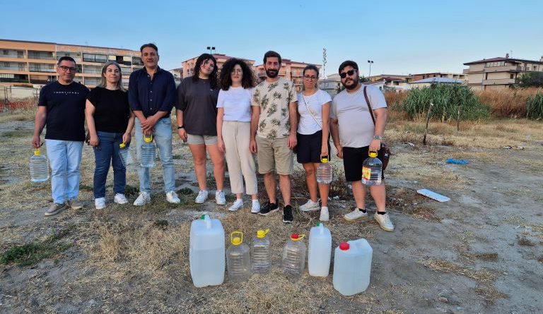 Strongoli Marina, al via “5 Litri per un Albero”: la missione di PAR per custodire il verde