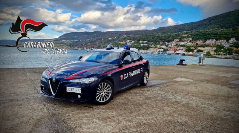 Notte di fuoco a Vibo Marina: incroci telefonici e GPS incastrano i piromani delle tre auto