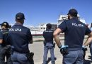 Sbarchi a Crotone, la speranza e il rigore: salvate 47 persone dalla Louise Michel, 21 respingimenti