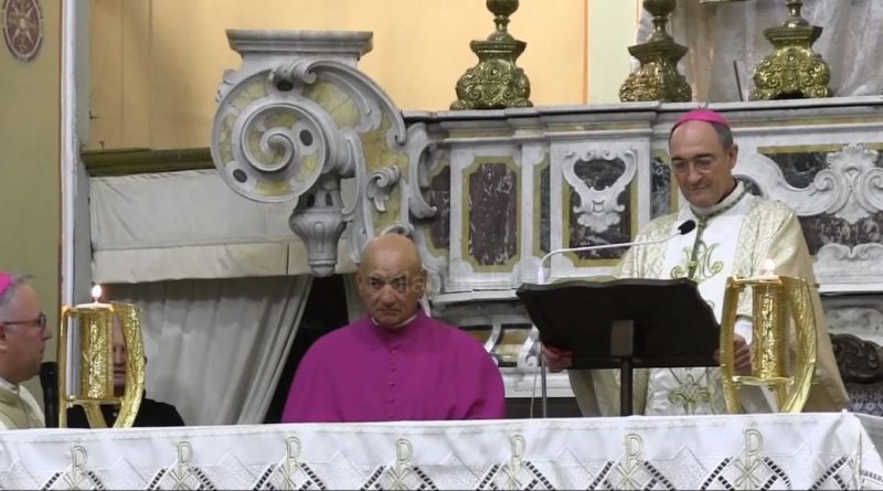 VIDEO – Crotone abbraccia la Madonna di Capo Colonna: il Settennale tra fede e folla giunge al termine