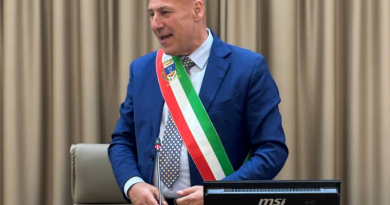 VIDEO – Voce bis, la proclamazione apre il nuovo corso: “Ora accelerare sulla crescita”. Il sindaco tende la mano all’opposizione.