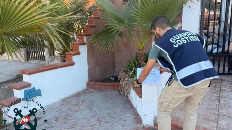 Blitz sul demanio a Crotone: sequestri e quattro denunce nell’operazione “Mare e Laghi sicuri”