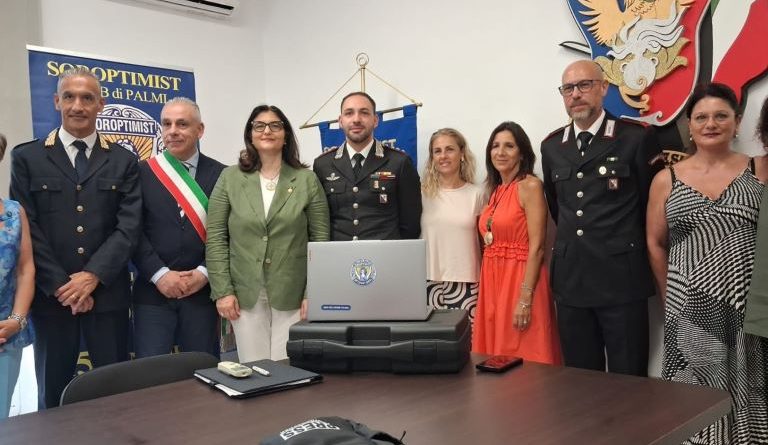 Violenza di genere, a Taurianova un kit portatile per proteggere le vittime: l’Arma completa la dotazione nella Piana