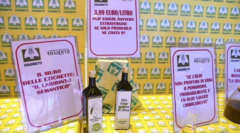 Olio, Coldiretti: basta miscelazioni extravergine che ingannano i cittadini. Cosi’ si fermano i trafficanti di olio