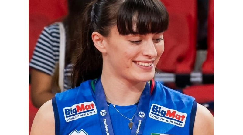 La calabrese Alessandra Talarico sale sul gradino più alto del podio ai Campionati Europei con La Nazionale italiana di Pallavolo femminile Under 22