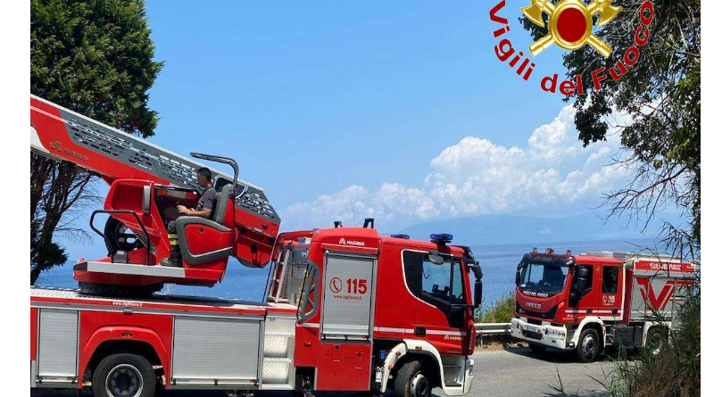 Drammatico salvataggio a Timpa Janca: donna precipita in una scarpata per 40 metri, tratta in salvo dai Vigili del Fuoco