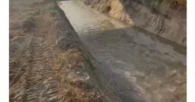 Consorzio di Bonifica, l’acqua torna a scorrere nel canale anni ’50: ma è allarme per i costi di potabilizzazione per i detriti che il canale a cielo aperto trasporterà insieme all’ acqua Consorzio di Bonifica, l’acqua torna a scorrere nel canale anni ’50: ma è allarme per i costi di potabilizzazione per i detriti che il canale a cielo aperto trasporterà insieme all’ acqua