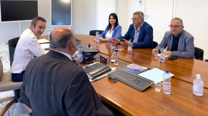 Vertenza Konecta: sindacati a colloquio con Occhiuto. Corsa contro il tempo per 800 famiglie calabresi