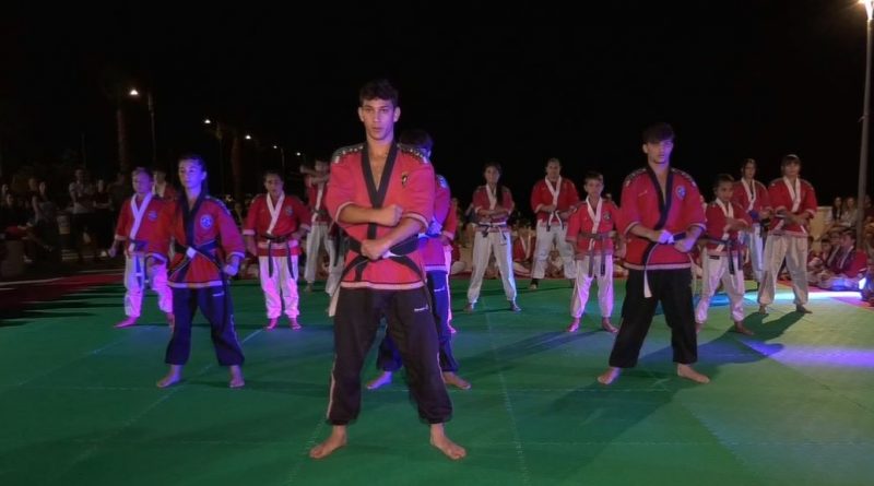 VIDEO – Successo a Torretta di Crucoli per la prima “Festa del Warpedo”: l’arte marziale calabrese che unisce storia e territorio
