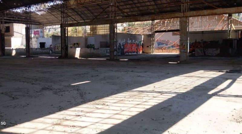 Caso ex Mercati Generali a Crotone: al via i rilievi sull’inquinamento, ma l’operazione si stoppa per il caldo