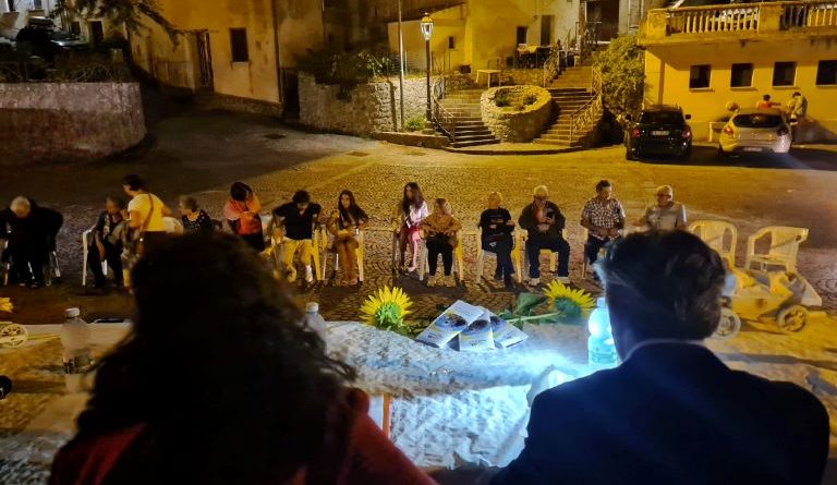 “Non più Soli e… Memorie in Cammino”: il progetto per gli over 65 fa tappa a Falconara Albanese. Prossimo appuntamento a San Lucido